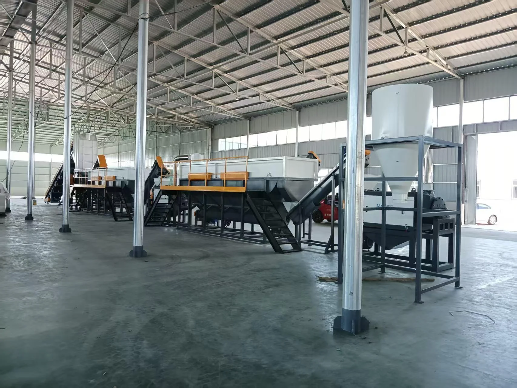 Mexico, North America — Chamfering Machine Series, Aluminium Alloy Tube End-Forming