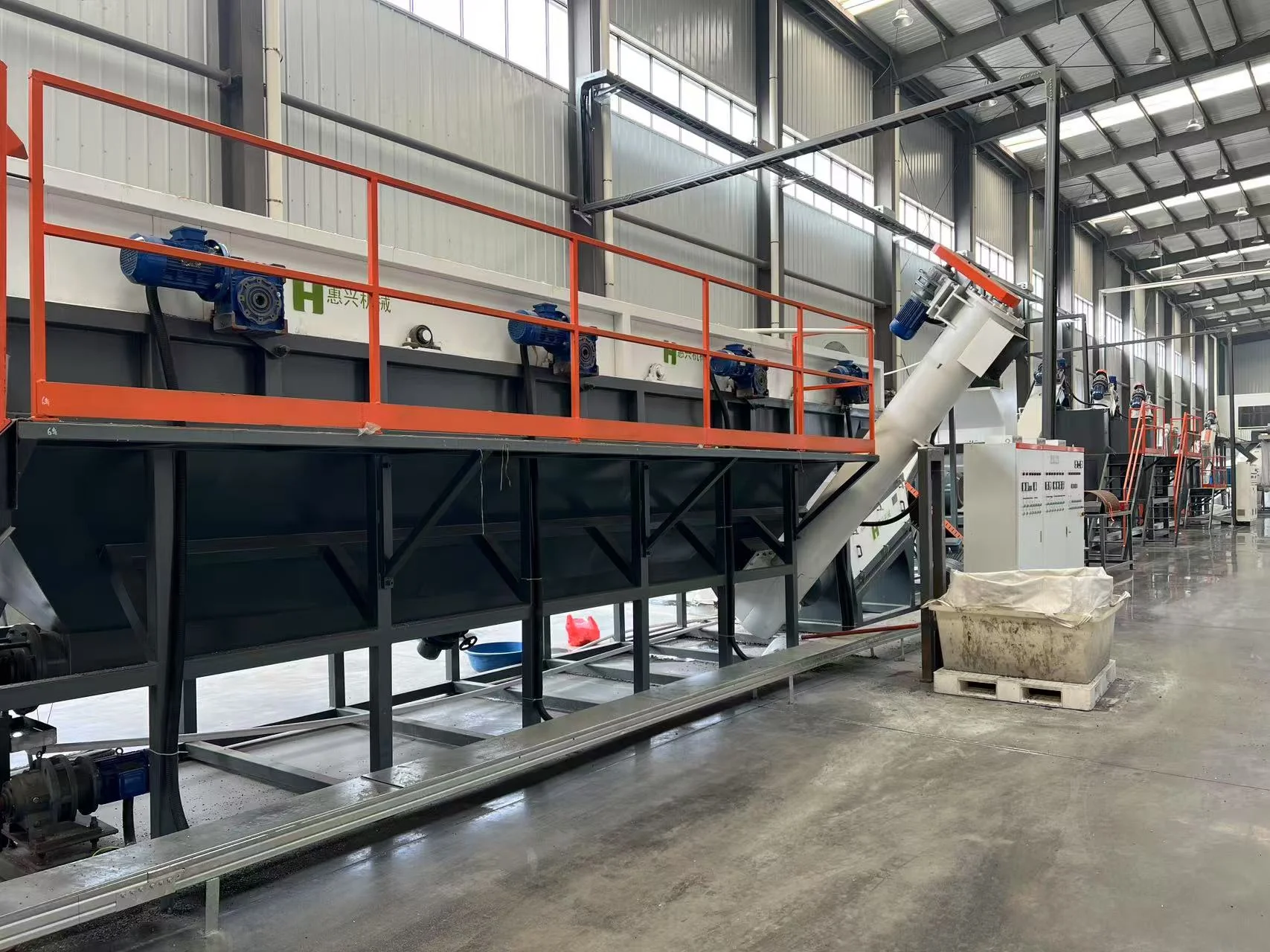 China Local — Aluminum Cutting Machine Series, High-Speed Window Profile Production